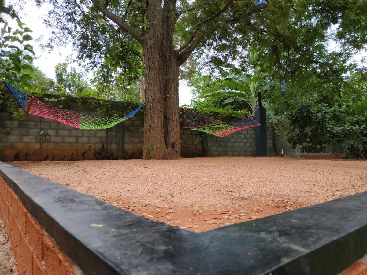 Sigiriya Cashew Palace Resort Daganapothaha エクステリア 写真